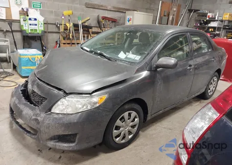 2010 Toyota Corolla Le z USA, uszkodzony, nr VIN JTDBU4EE1A9115812